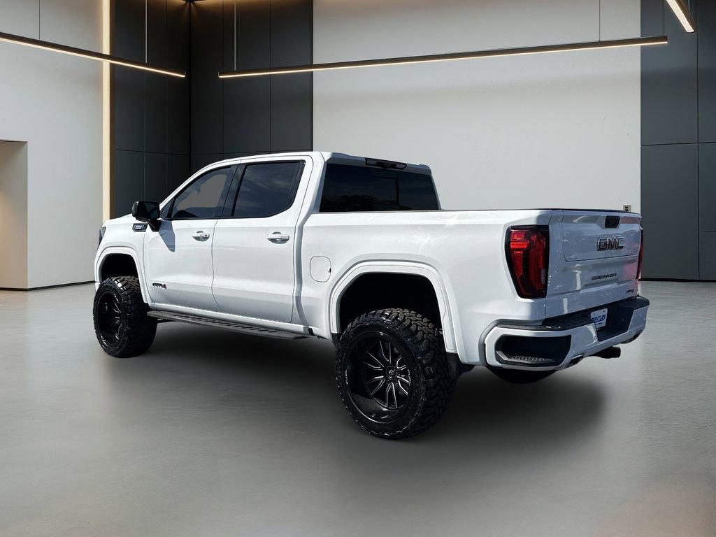 Used 2022 GMC Sierra 1500 AT4 w/ AT4 Premium Package AWD/4WD image 3