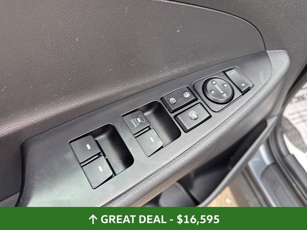 Used 2021 Hyundai Tucson SE image 24