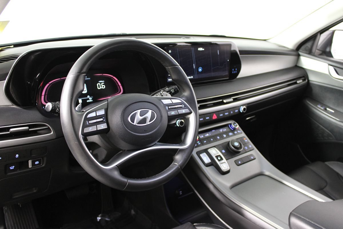 Used 2025 Hyundai Palisade SEL FWD image 10