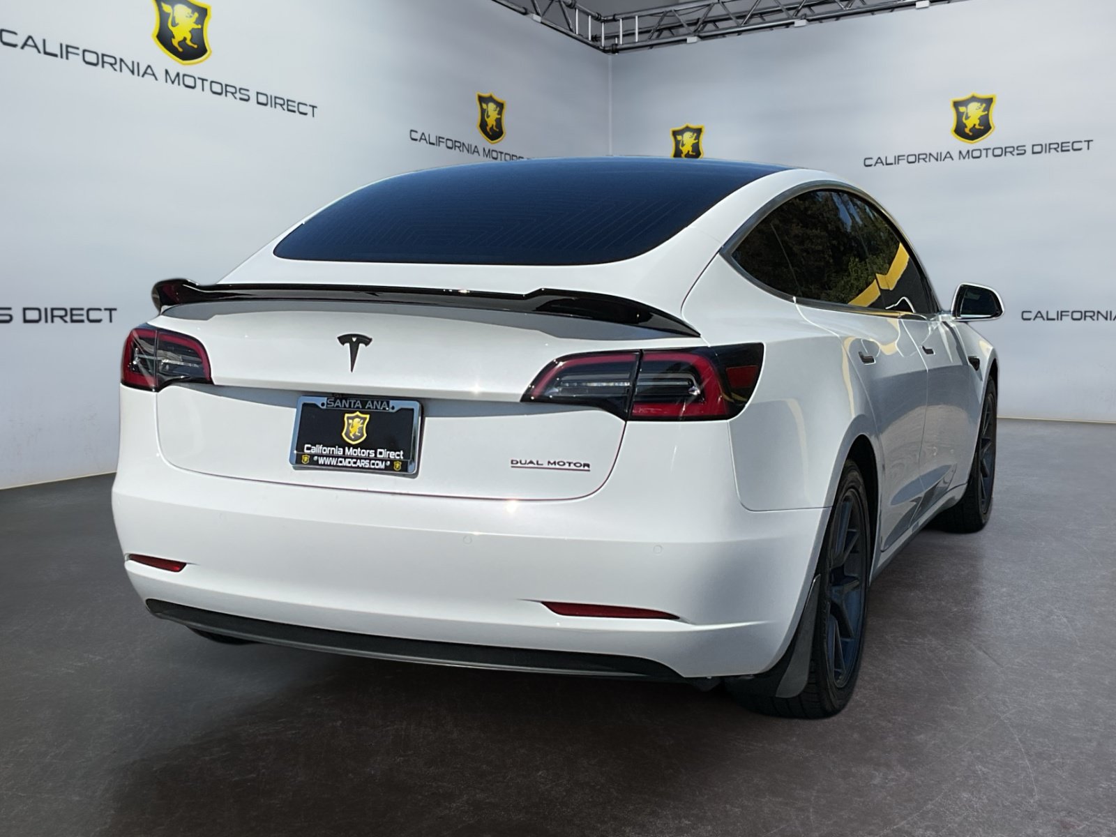 Used 2020 Tesla Model 3 Standard Range Plus RWD image 5