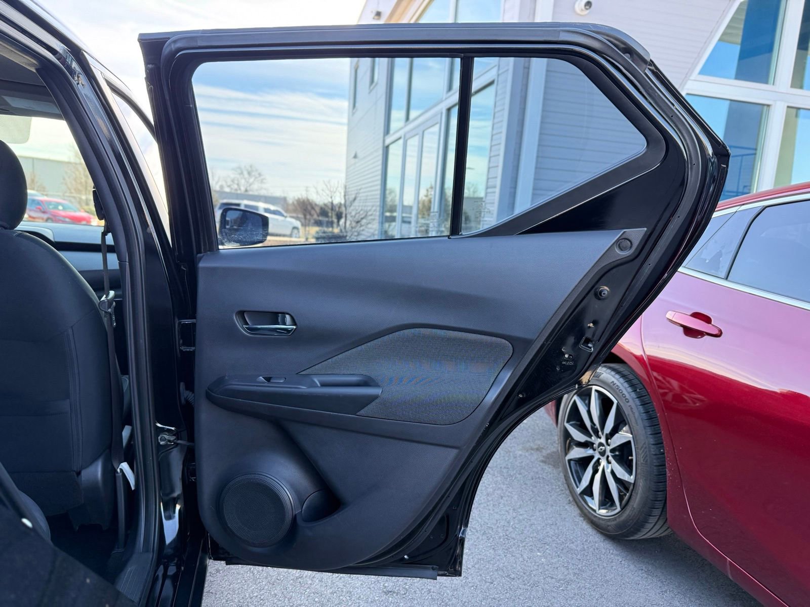 Used 2020 Nissan Kicks SV image 22