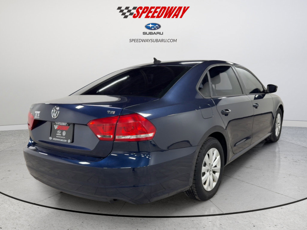 Used 2015 Volkswagen Passat 1.8T Wolfsburg Edition image 9