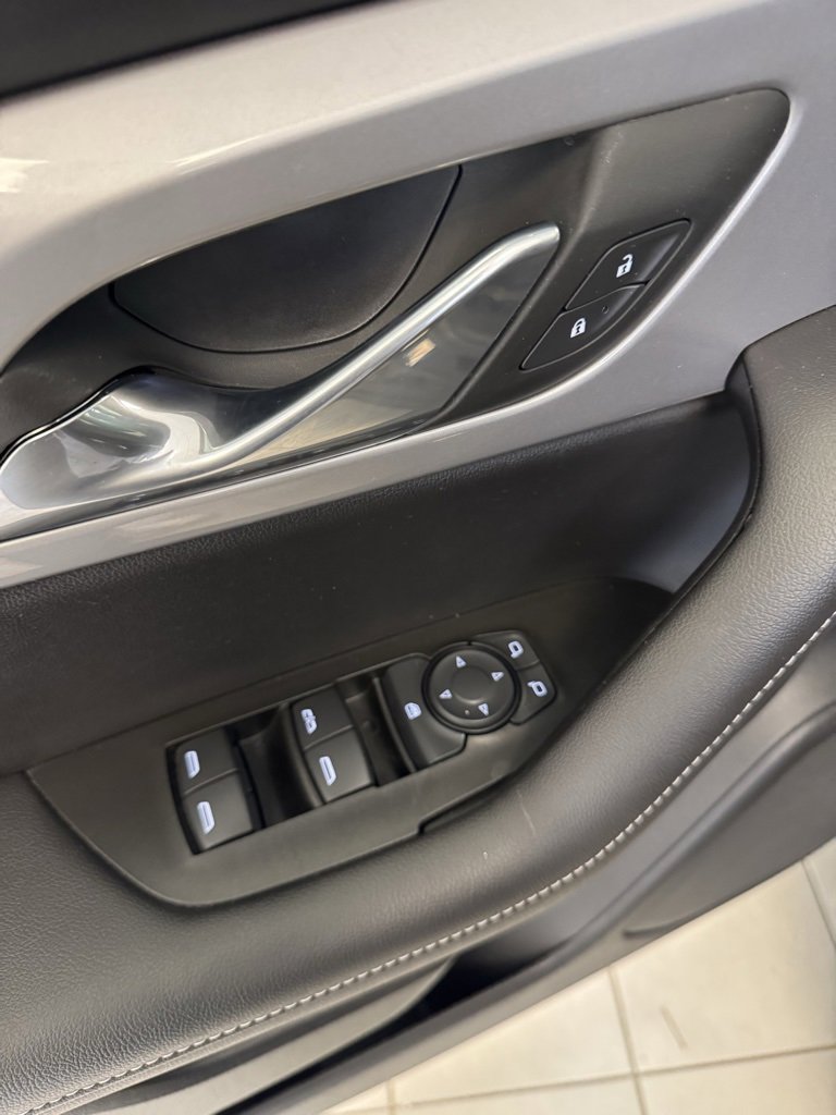 Certified 2025 Chevrolet Blazer LT w/ Midnight/Sport Edition image 12