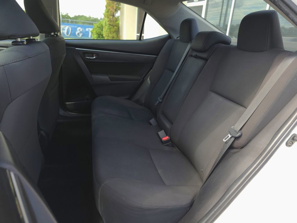 Used 2019 Toyota Corolla LE FWD image 13