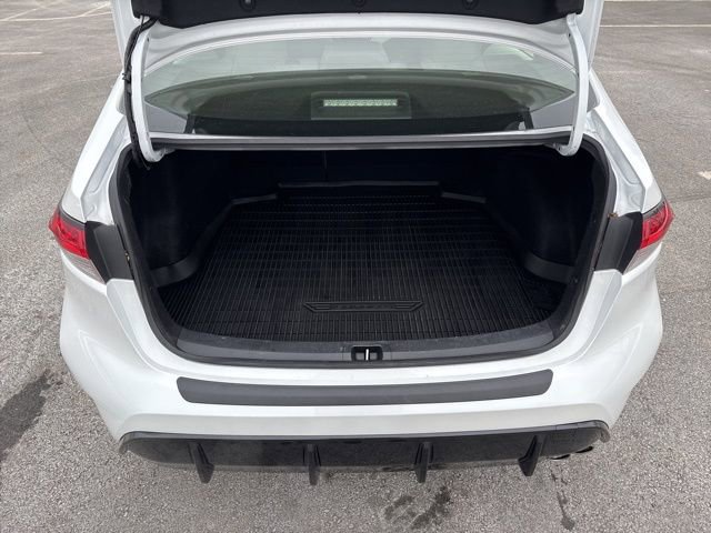 Used 2024 Toyota Corolla SE image 17