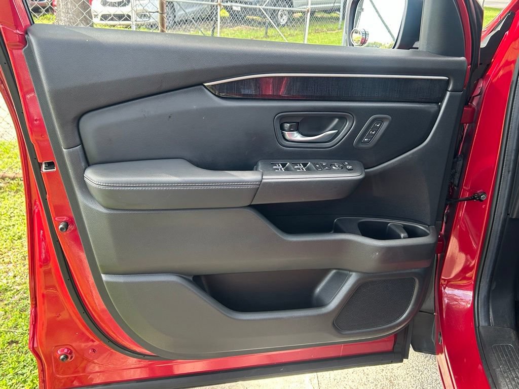 Used 2024 Honda Pilot Elite image 30