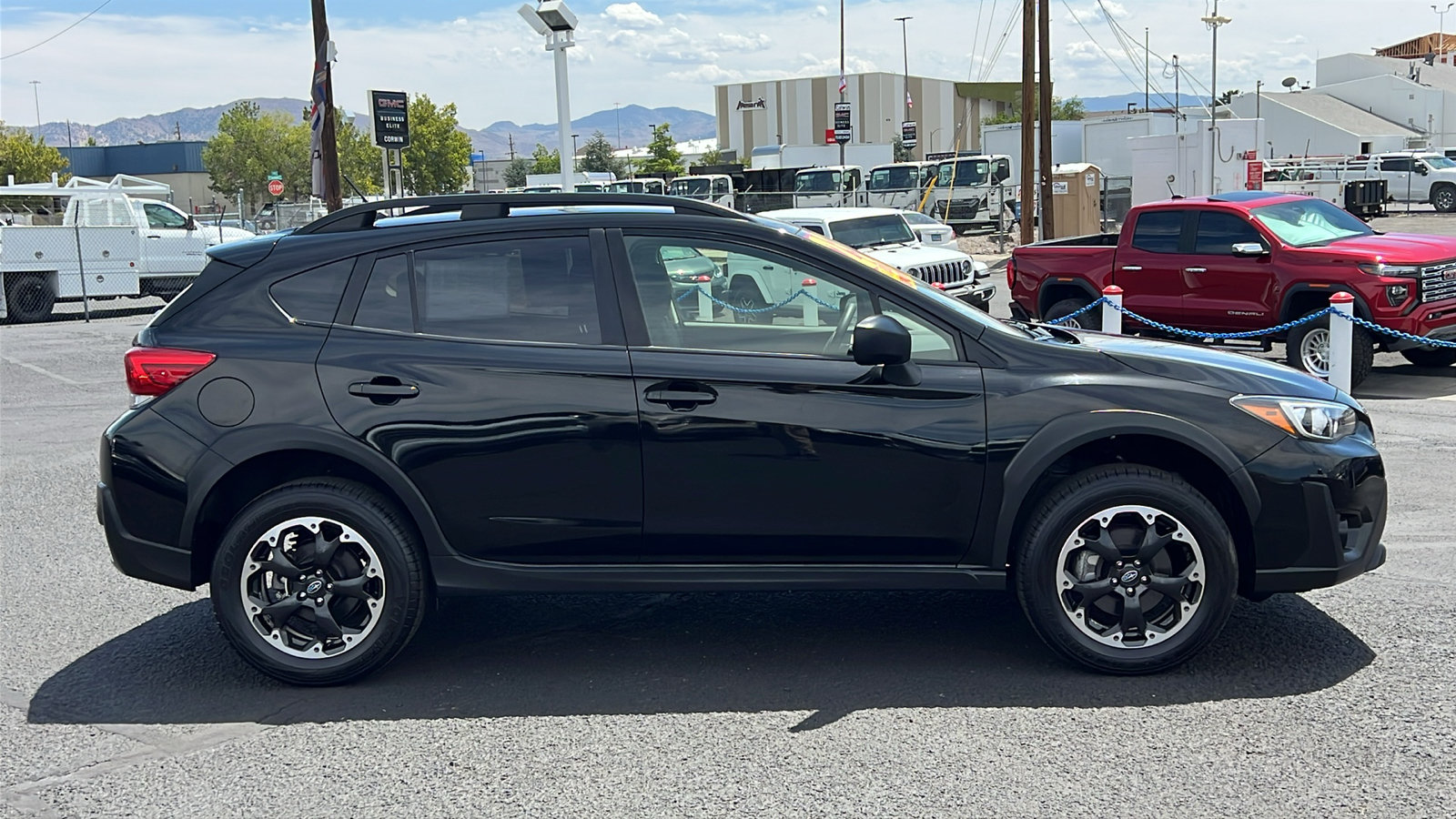 Used 2023 Subaru Crosstrek 2.0i AWD/4WD image 4