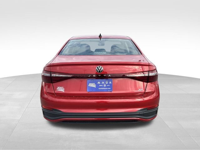 Used 2026 Volkswagen Jetta SE FWD image 4