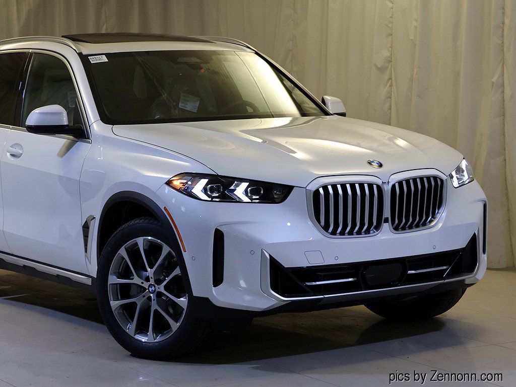 New 2026 BMW X5 xDrive40i AWD/4WD image 2
