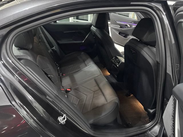 Used 2024 BMW i5 eDrive40i w/ Premium Package RWD image 24