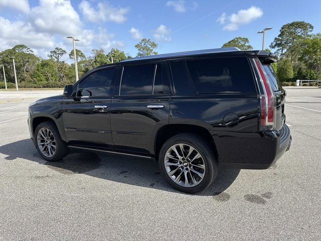 Used 2019 Cadillac Escalade Premium Luxury w/ Escalade Sport Edition image 5
