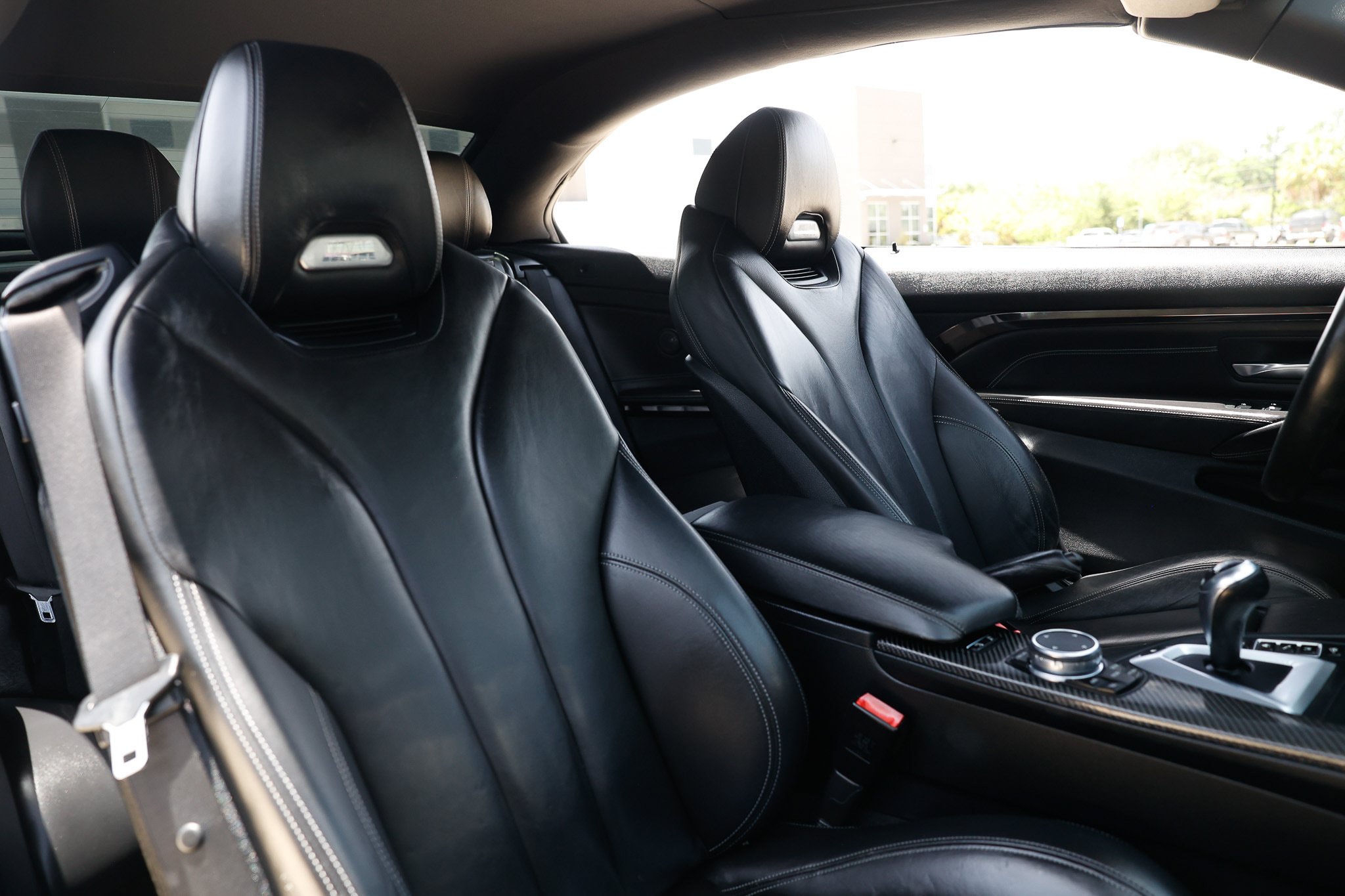 Used 2016 BMW M4 Convertible RWD image 19
