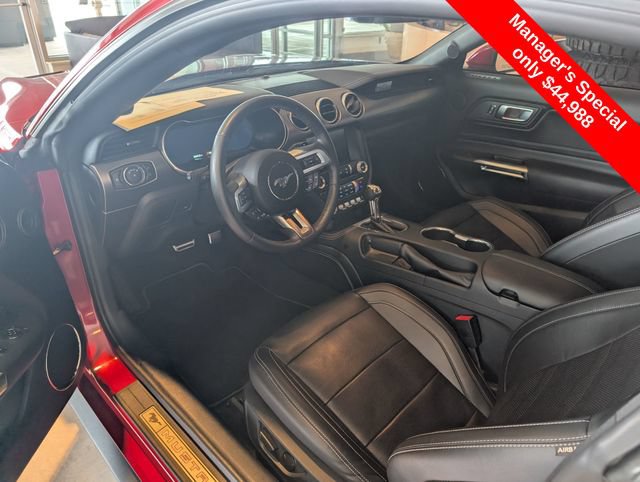 Used 2022 Ford Mustang GT Premium w/ Equipment Group 401A RWD image 10
