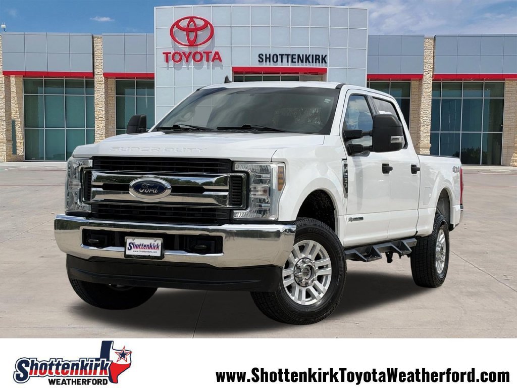 Used 2019 Ford F250 XLT w/ Snow Plow Prep Package AWD/4WD image 1