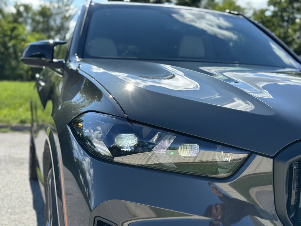 New 2026 BMW X5 M60i image 10