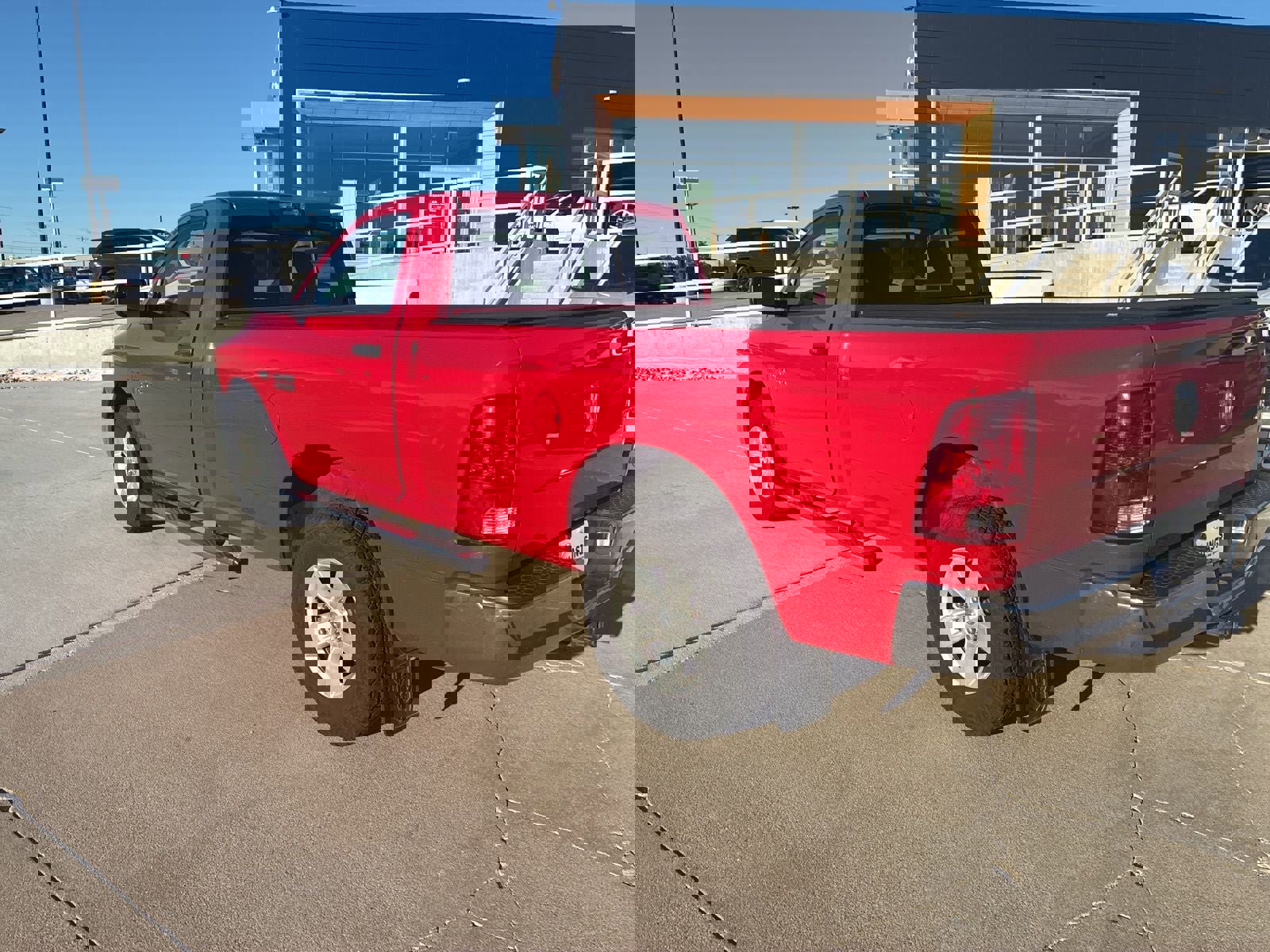 Used 2014 RAM 1500 Tradesman w/ Power & Remote Entry Group image 3