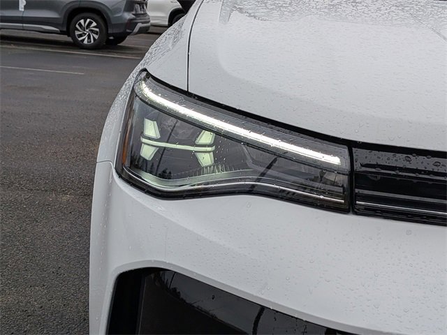 New 2026 Volkswagen Taos S image 10