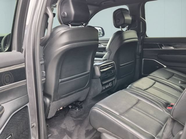 Used 2022 Jeep Wagoneer Series II AWD/4WD image 27