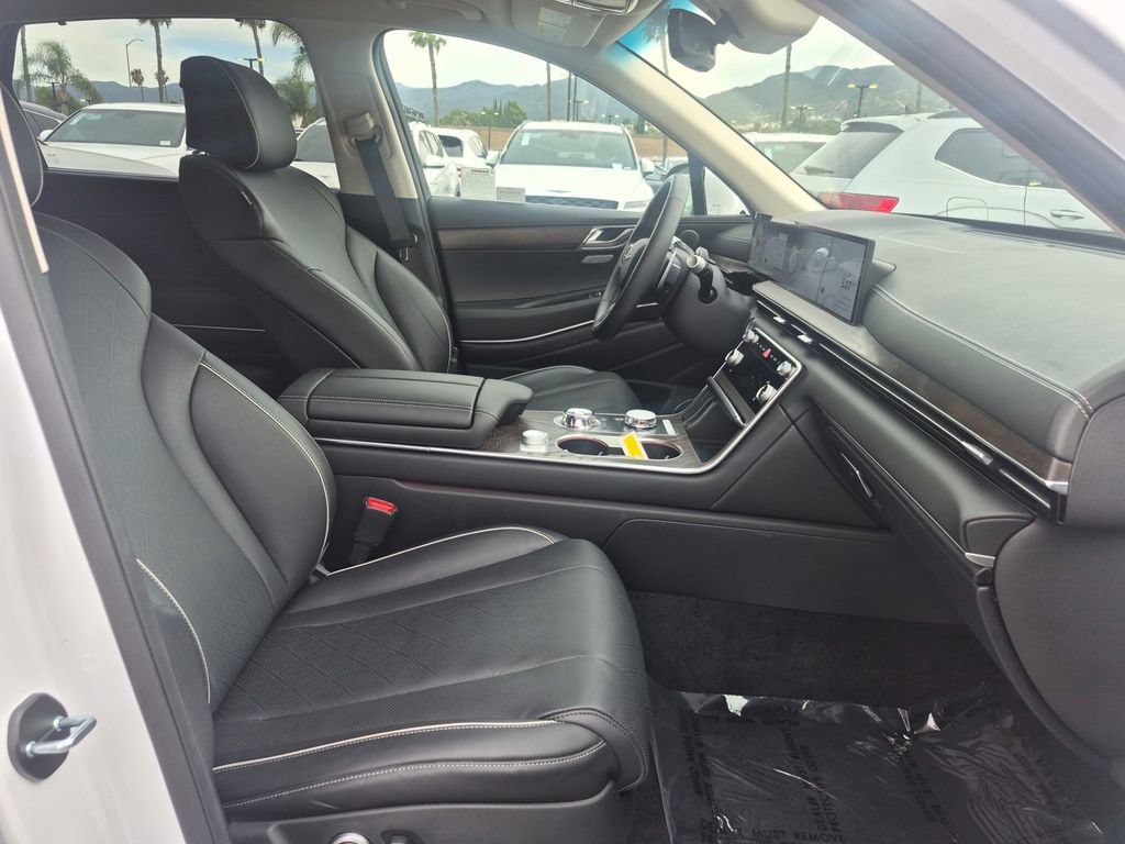 Used 2026 Genesis GV80 2.5T Advanced image 23