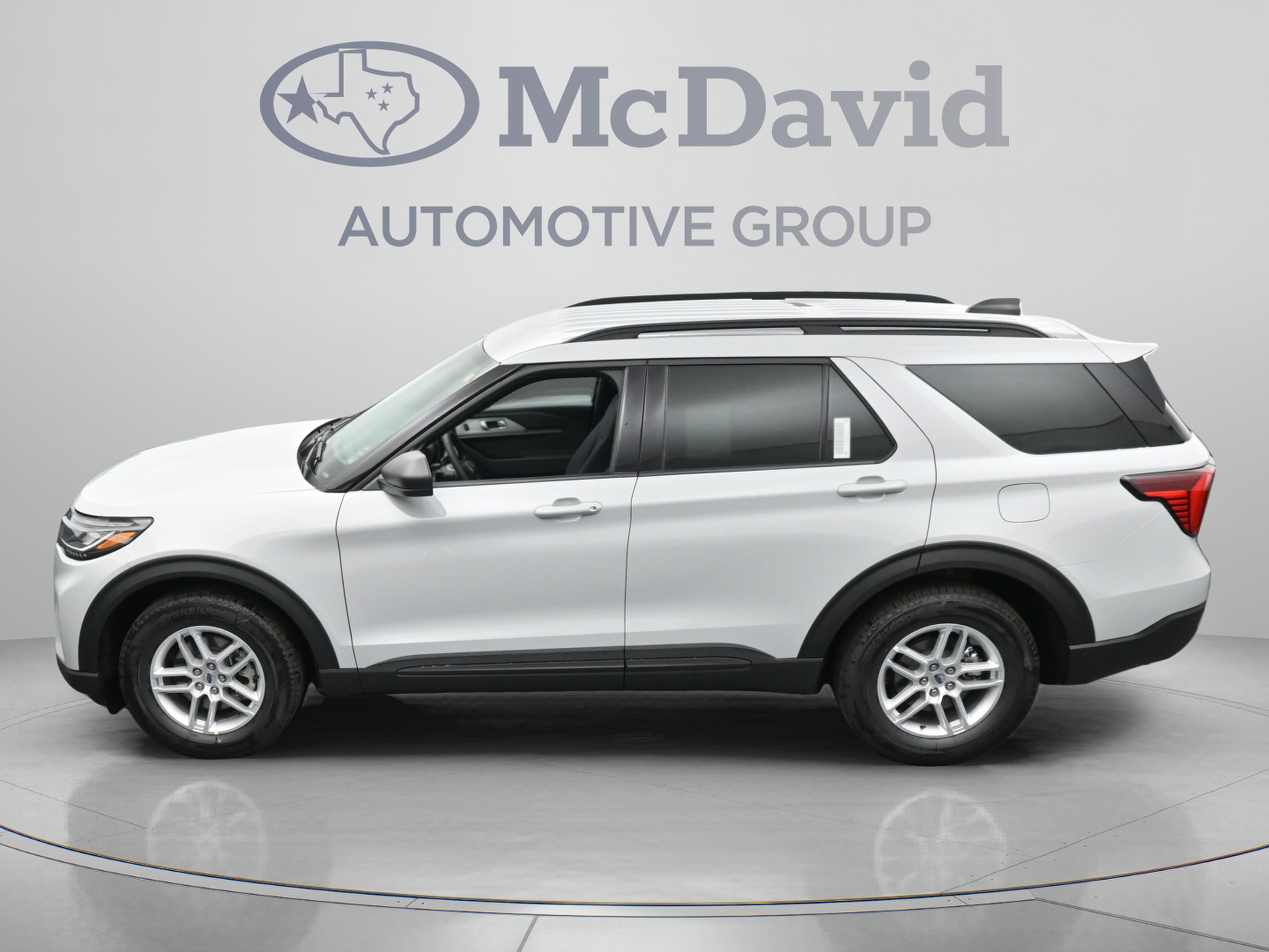 New 2027 Ford Explorer Active RWD image 21