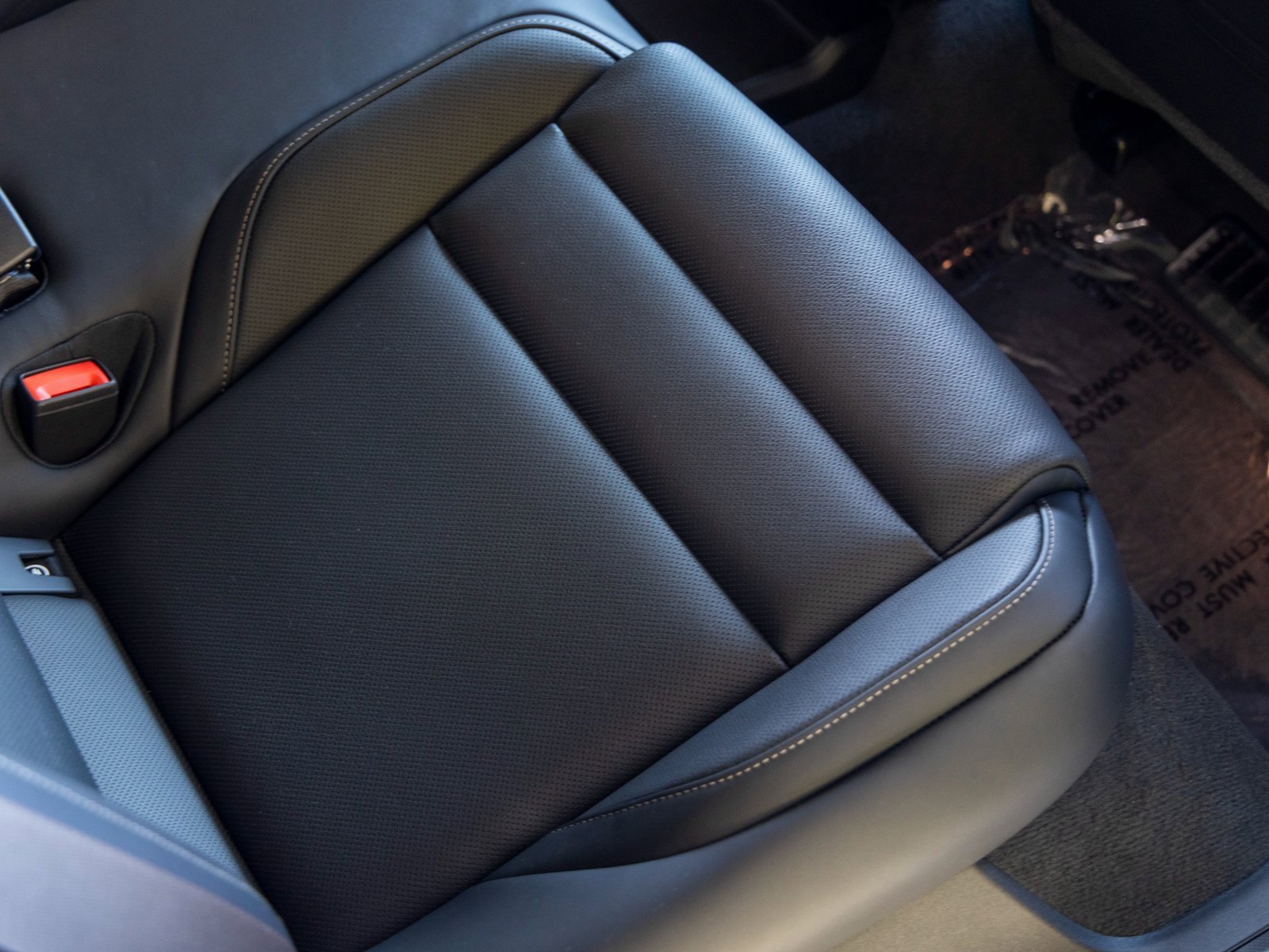 New 2025 Porsche Taycan Turbo S image 40