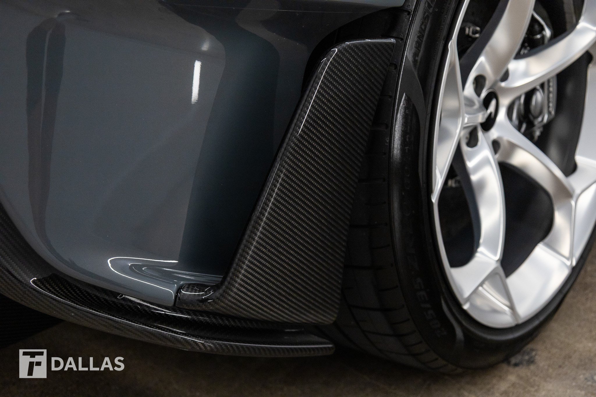 Used 2020 McLaren 600LT Spider RWD image 18