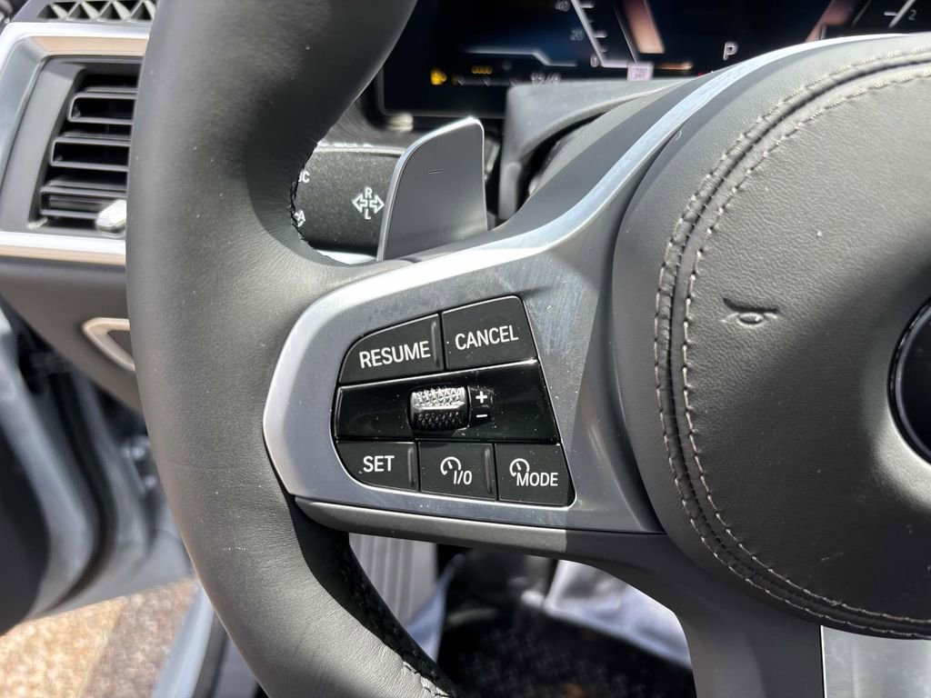 New 2026 BMW X7 xDrive40i w/ M Sport Package image 17