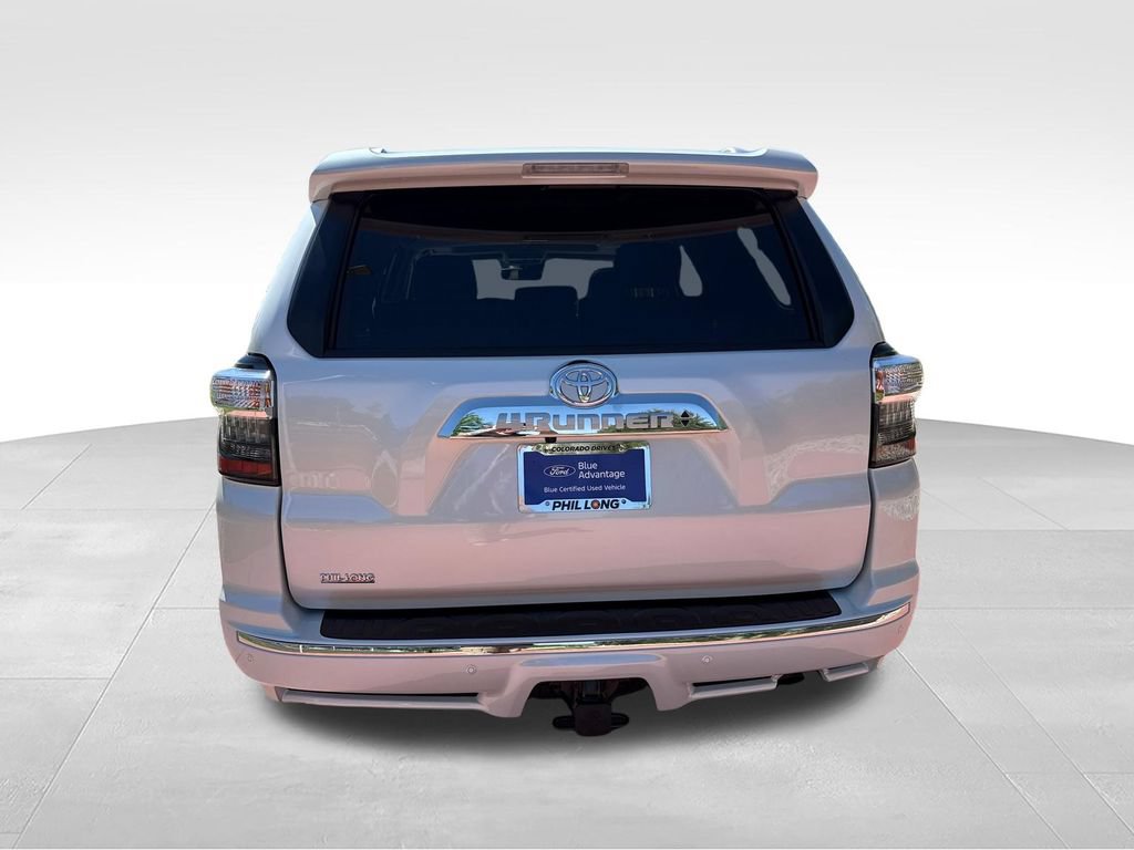 Used 2024 Toyota 4Runner Limited AWD/4WD image 6