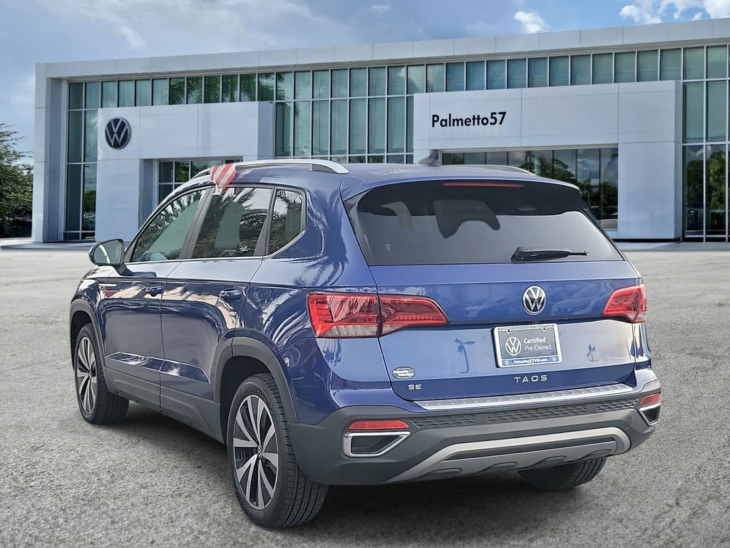 Certified 2023 Volkswagen Taos SE image 4