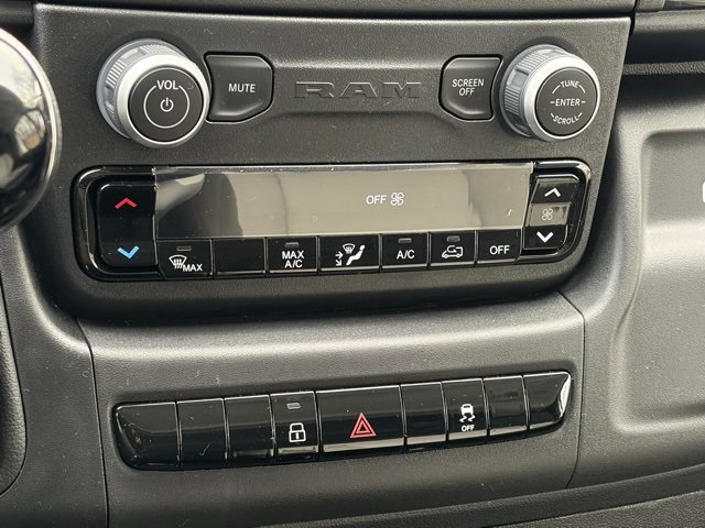 Used 2024 RAM ProMaster 3500 image 21