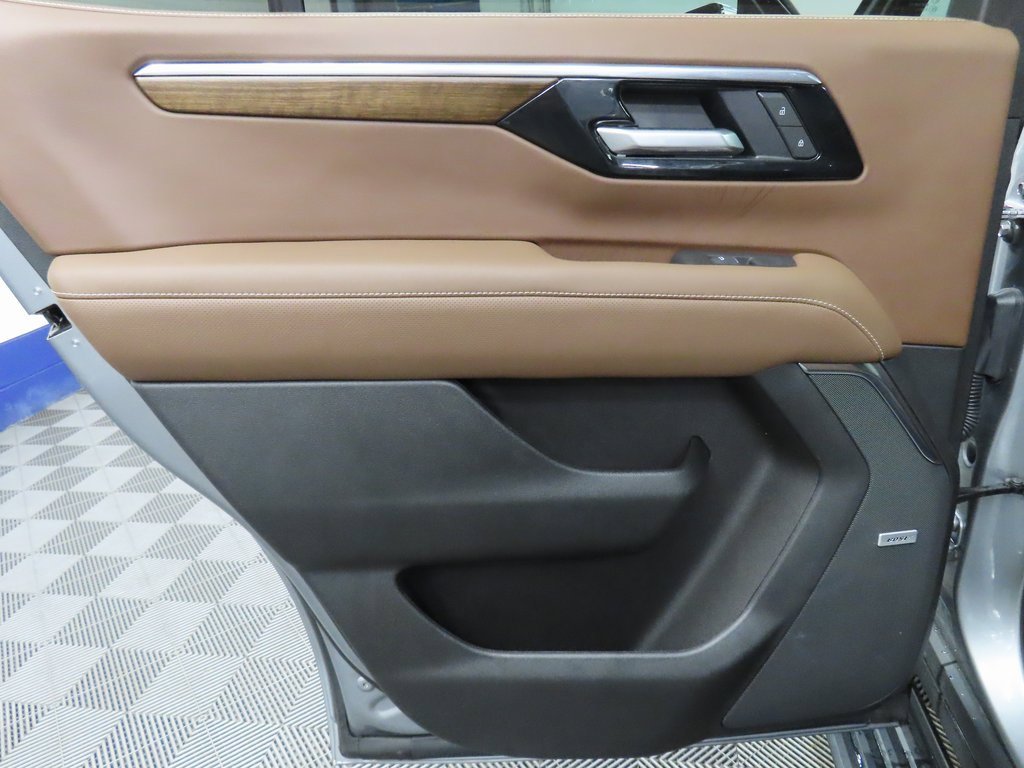 Used 2025 Chevrolet Tahoe High Country image 69