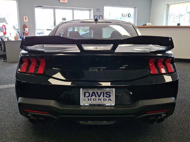 Used 2024 Ford Mustang GT Premium w/ GT Performance Package RWD image 5