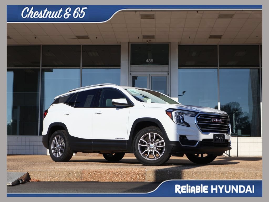 Used 2023 GMC Terrain SLT w/ Infotainment Package II AWD/4WD image 1