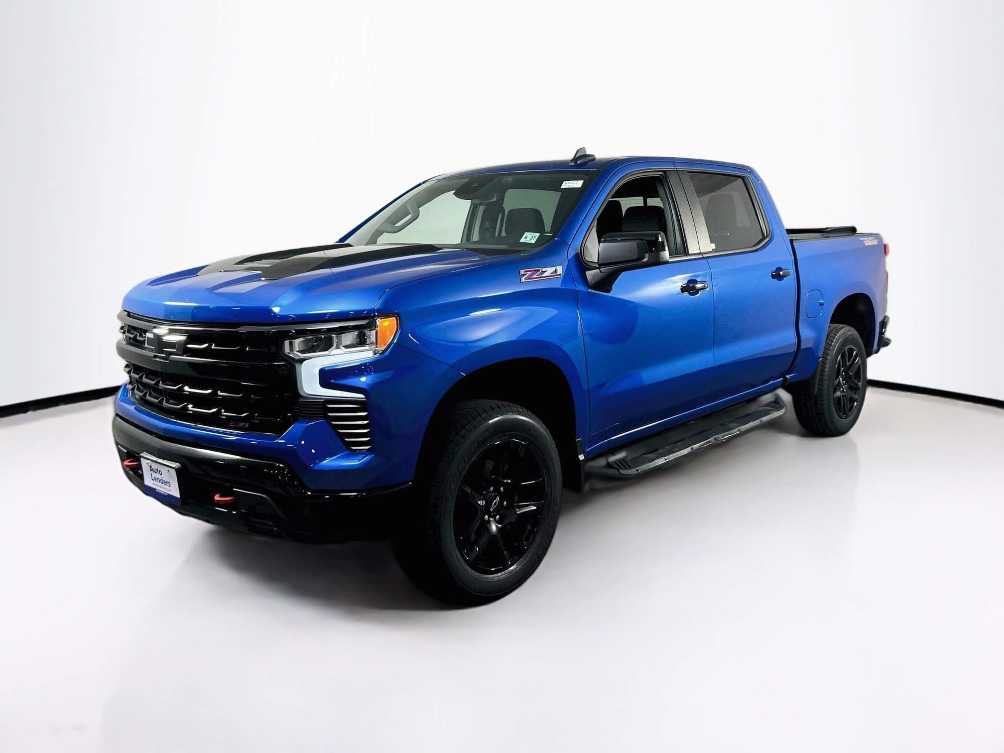 Used 2022 Chevrolet Silverado 1500 LT Trail Boss w/ Convenience Package II AWD/4WD image 1