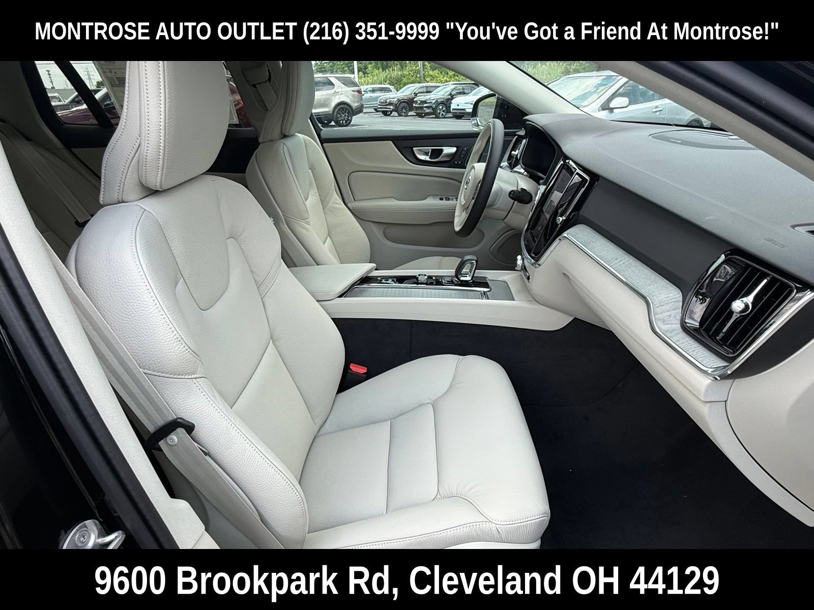 New 2026 Volvo V60 B5 Cross Country Plus w/ Protection Package Premier AWD/4WD image 19