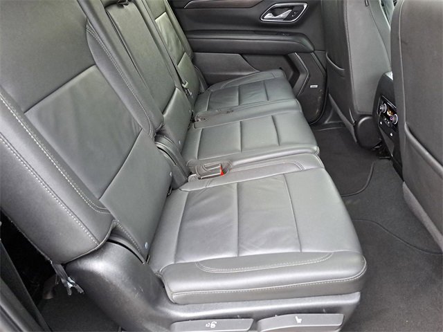 Used 2024 Chevrolet Suburban LT image 26