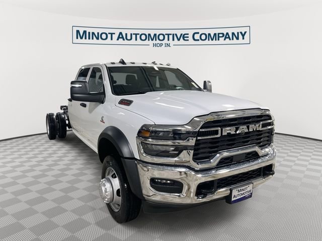 New 2026 RAM 5500 Tradesman w/ Chrome Appearance Group image 1