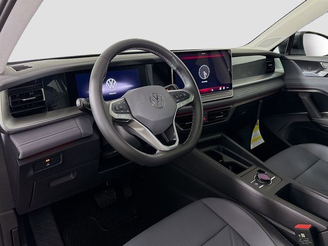 New 2026 Volkswagen Tiguan SE AWD/4WD image 9