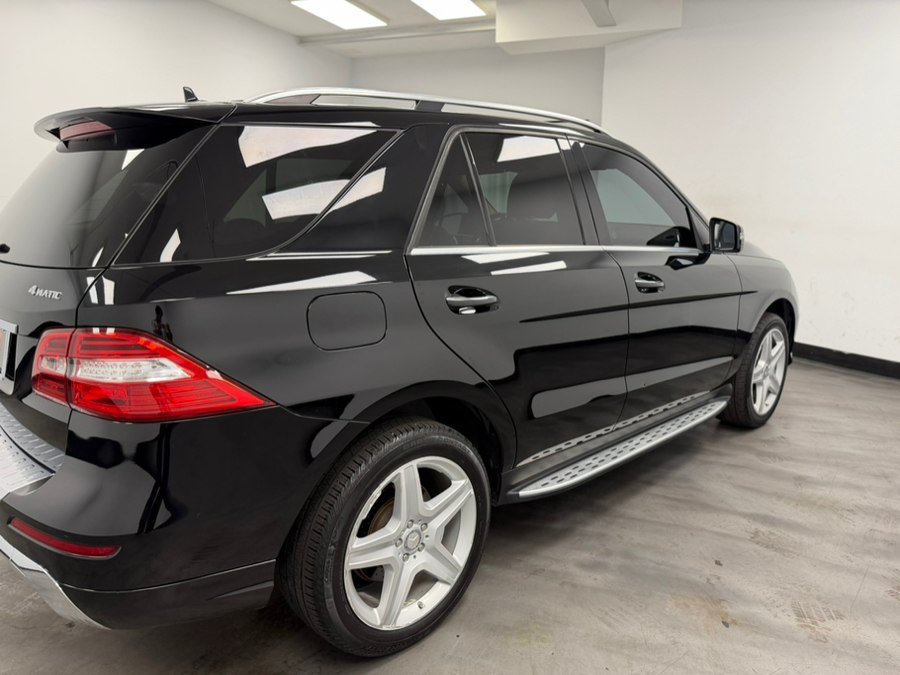 Used 2013 Mercedes-Benz ML 550 4MATIC image 23