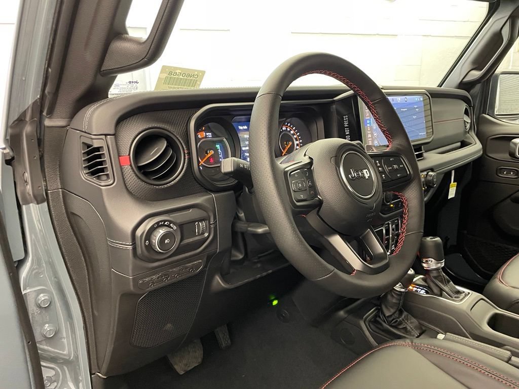 New 2026 Jeep Wrangler Unlimited Rubicon 392 w/ Quick Order Package 27X Moab AWD/4WD image 16