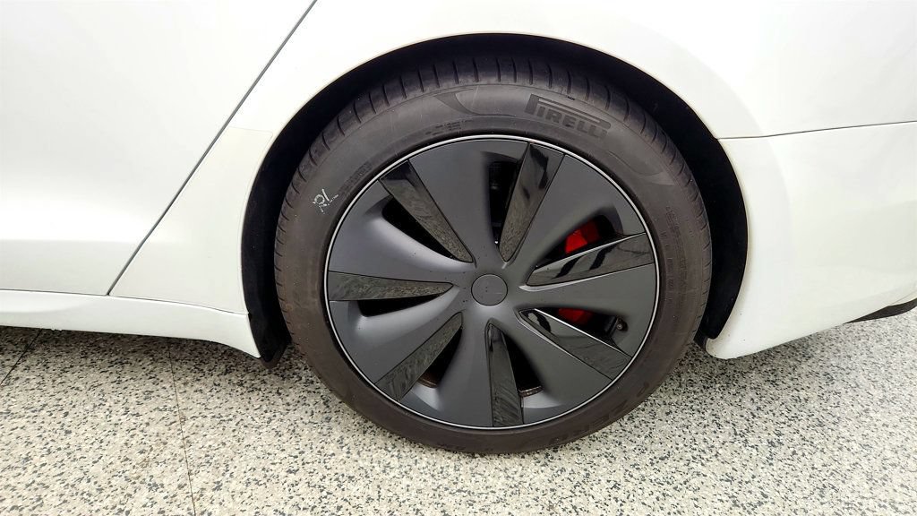 Used 2023 Tesla Model S Plaid AWD/4WD image 9