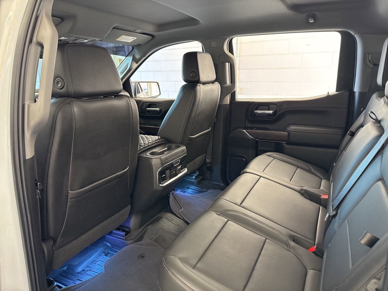 Used 2020 GMC Sierra 1500 SLT w/ SLT Premium Plus Package image 40