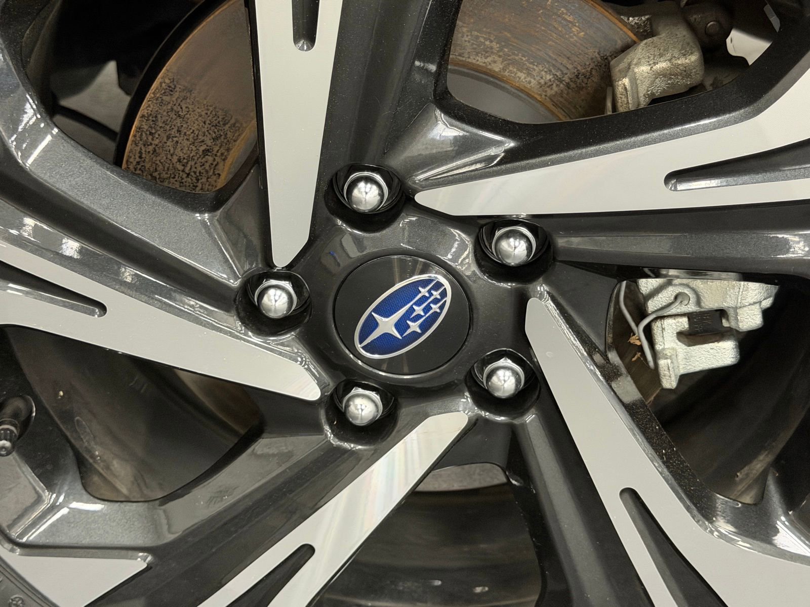 Used 2024 Subaru Crosstrek 2.0i Premium w/ Popular Package #3 image 17