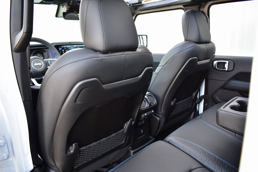 Used 2024 Jeep Wrangler High Altitude image 24