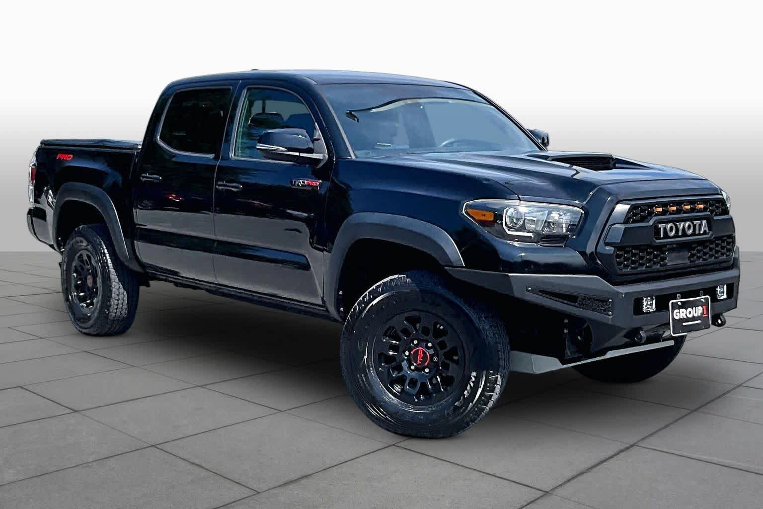Used 2018 Toyota Tacoma TRD Pro AWD/4WD image 3