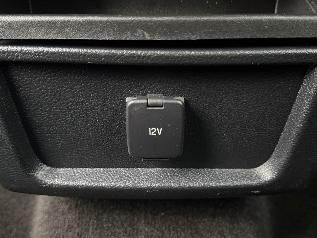 Used 2020 Ford Edge SEL AWD/4WD image 16