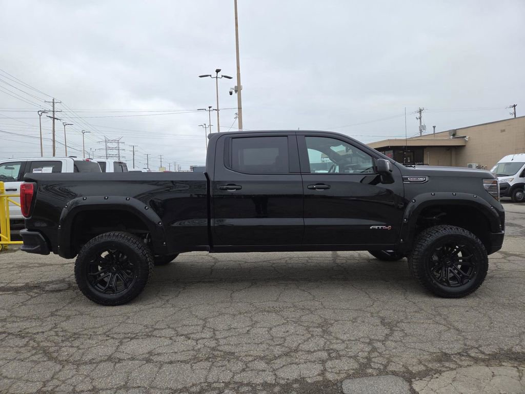 Used 2023 GMC Sierra 1500 AT4 w/ AT4 Preferred Package image 18