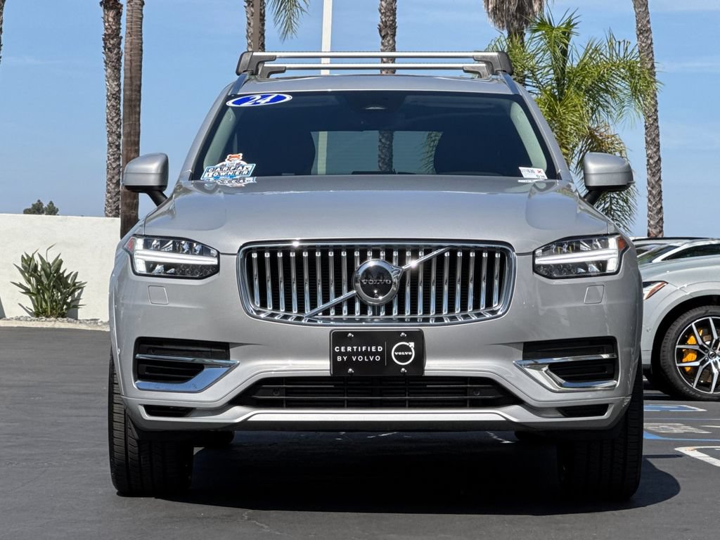 Certified 2024 Volvo XC90 T8 Plus AWD/4WD image 8