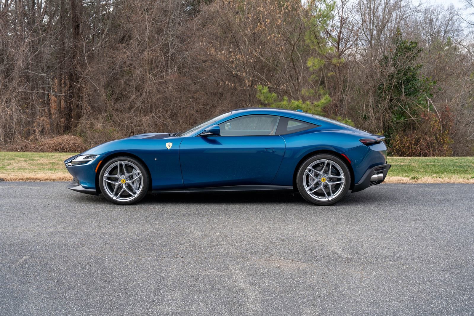 Certified 2024 Ferrari Roma image 3