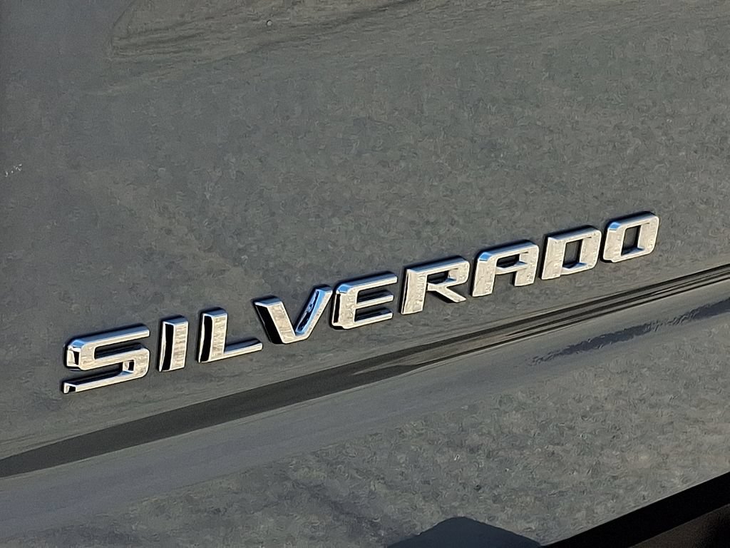 Certified 2025 Chevrolet Silverado 1500 RST AWD/4WD image 32